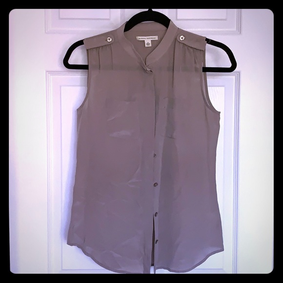 Banana Republic silk sleeveless blouse - Picture 1 of 4